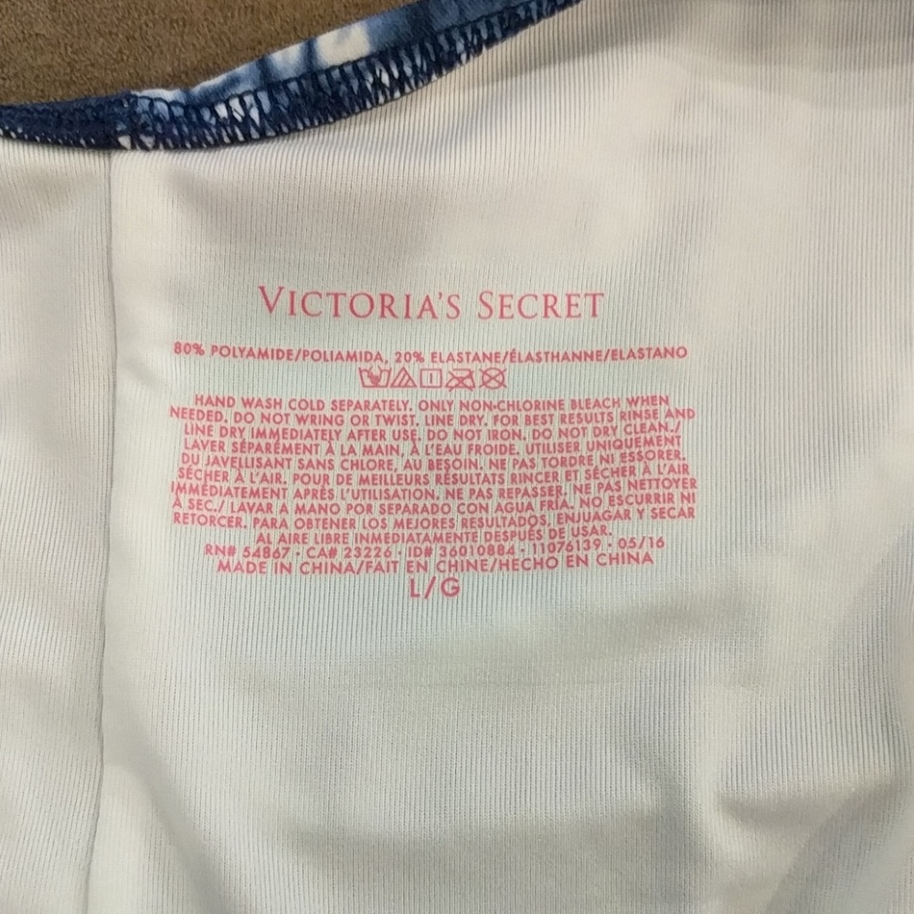 New Victoria's Secret blue/white low back one pc - Picture 6 of 6